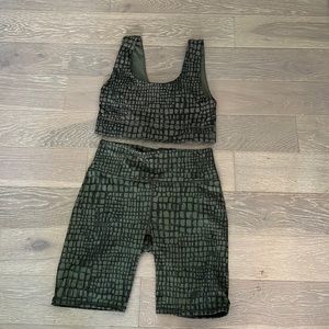 Fabletics two piece set